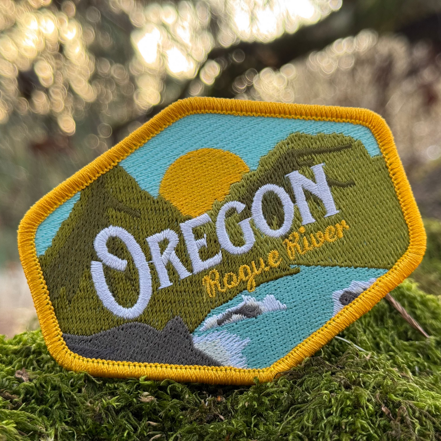 Oregon Rogue River Vintage | Iron-on Embroidered Patch