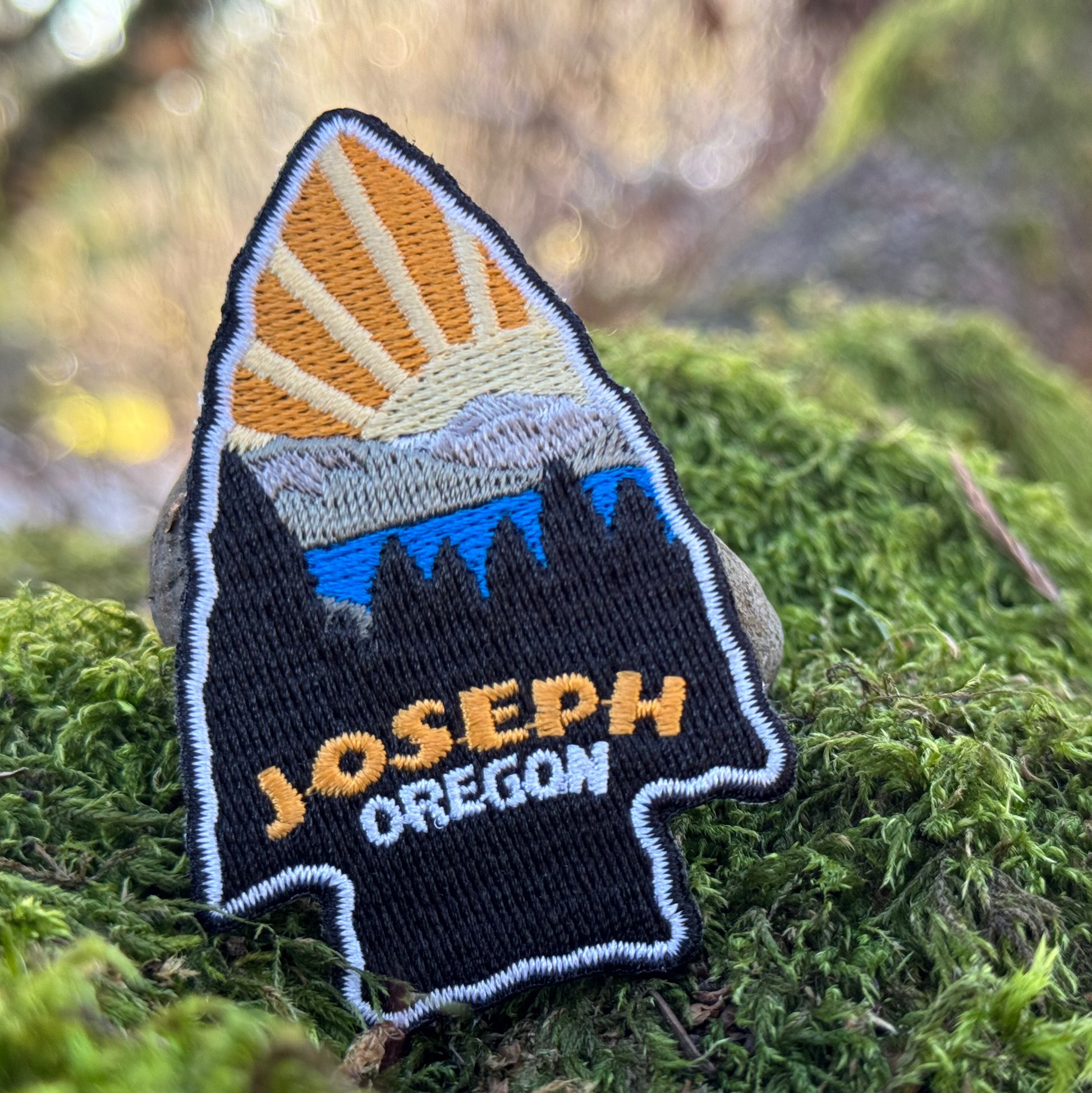 Joseph Oregon Arrowhead Wallowa Lake | Iron-on Embroidered Patch