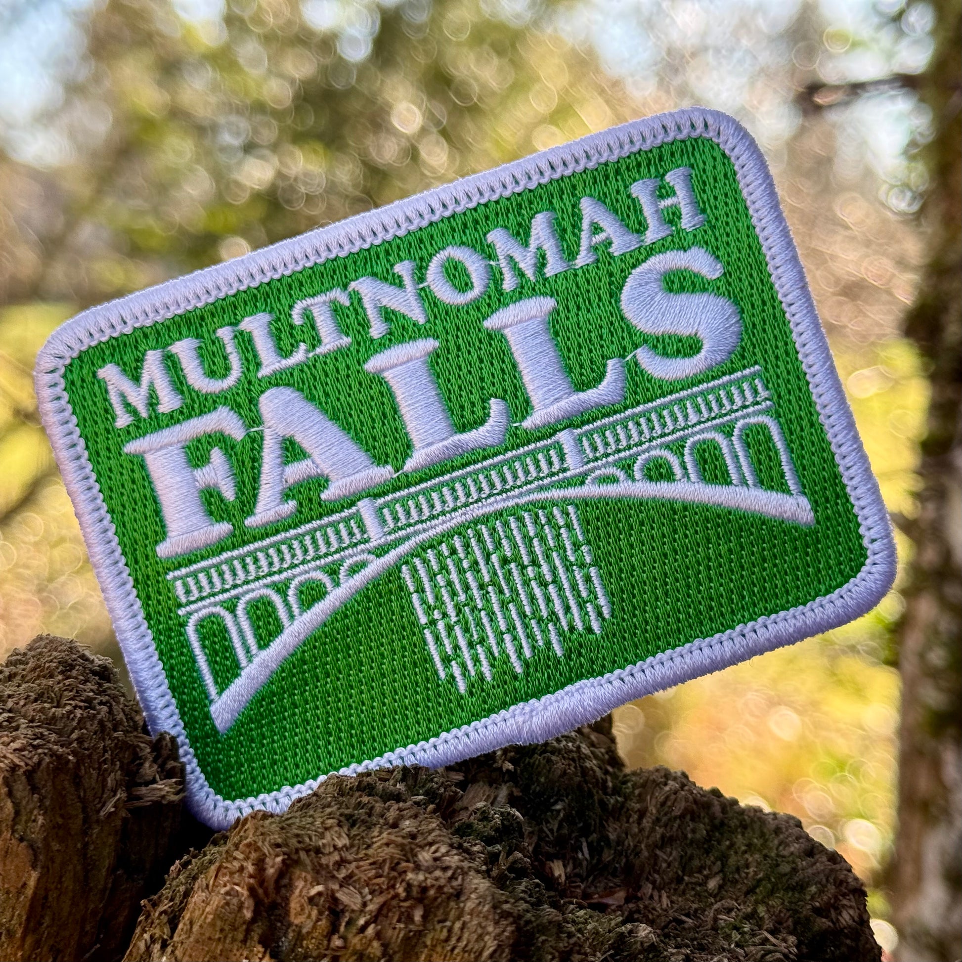 Multnomah Falls Waterfall Oregon | Iron-on Embroidered Patch