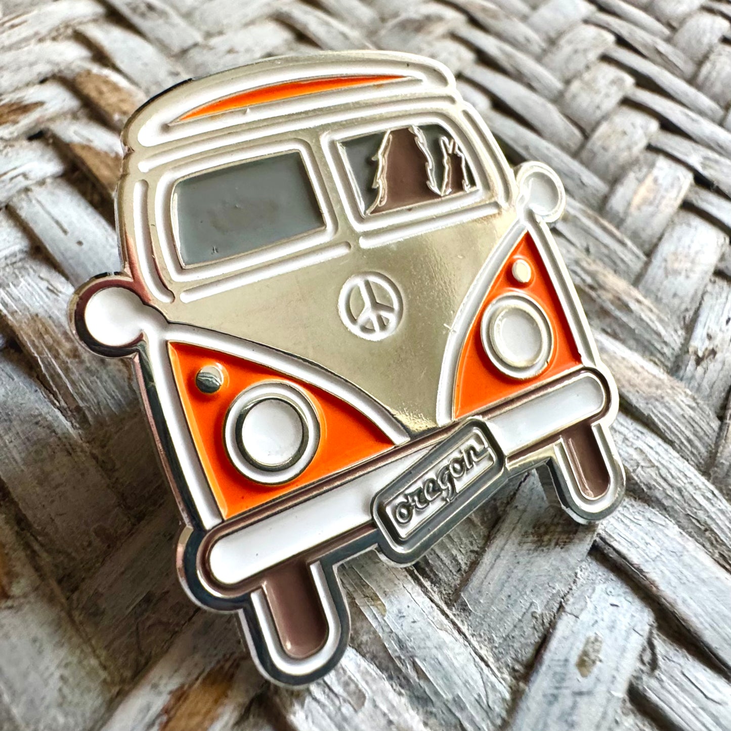 Oregon Peace Bigfoot VW Van | Enamel Lapel Pin