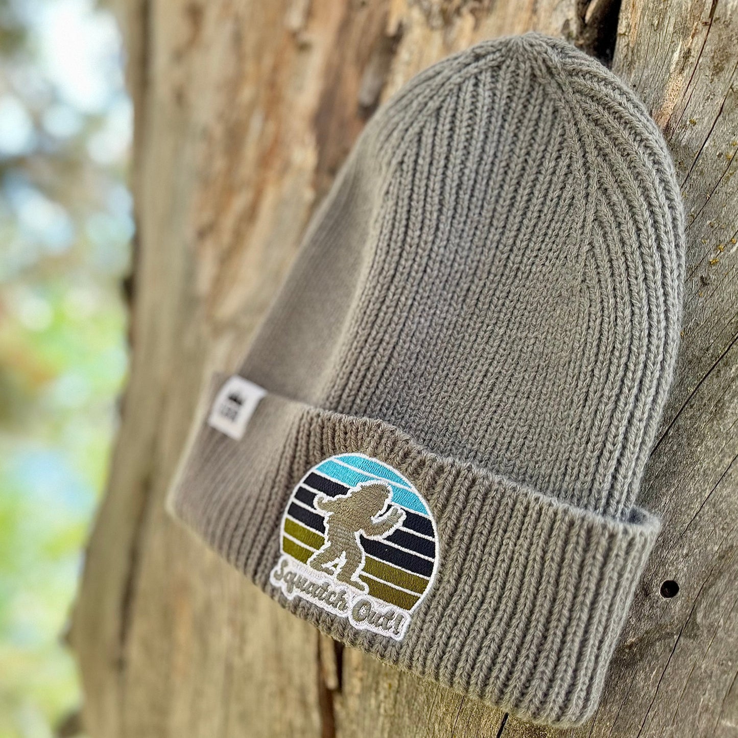 Squatch Out Knit Beanie Grey