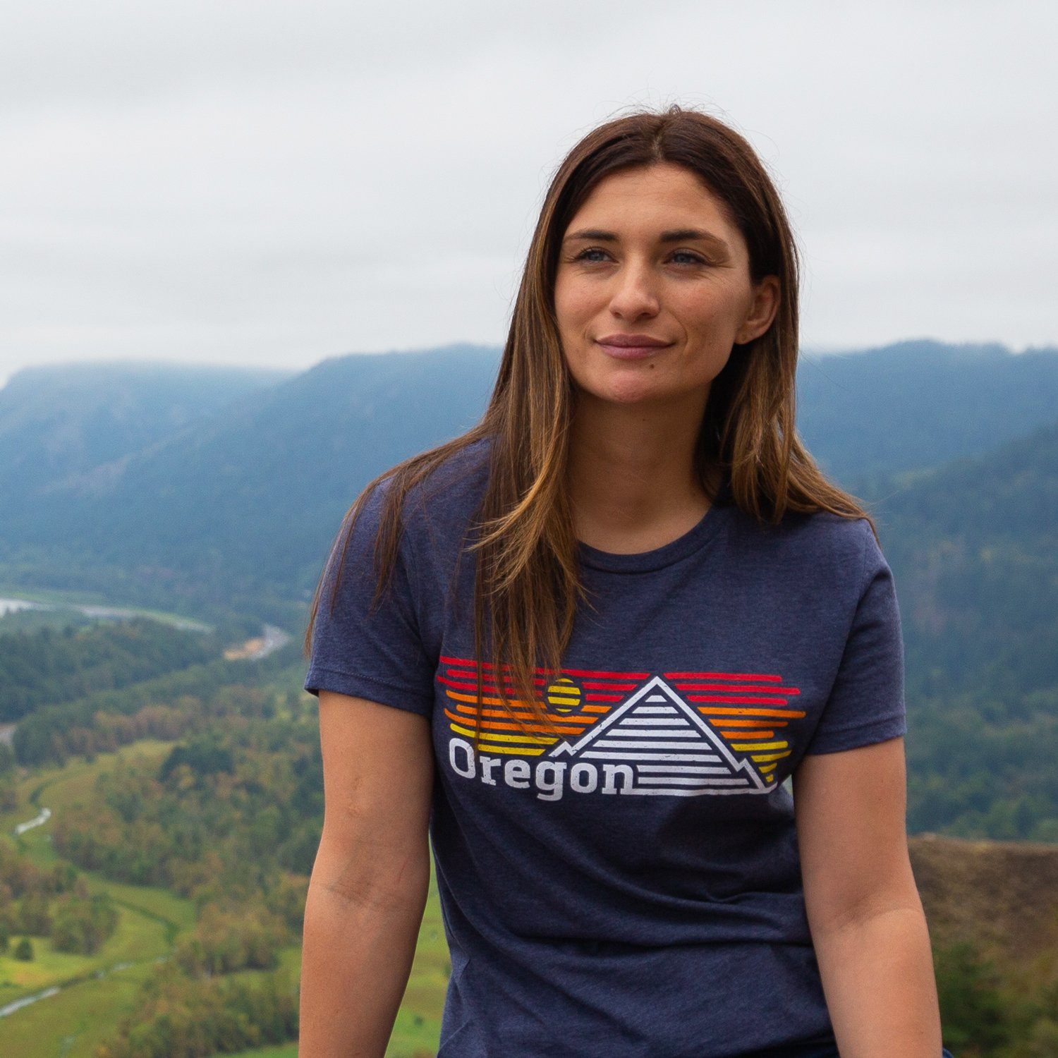 Oregon Horizons | Women's Crewneck T-Shirt