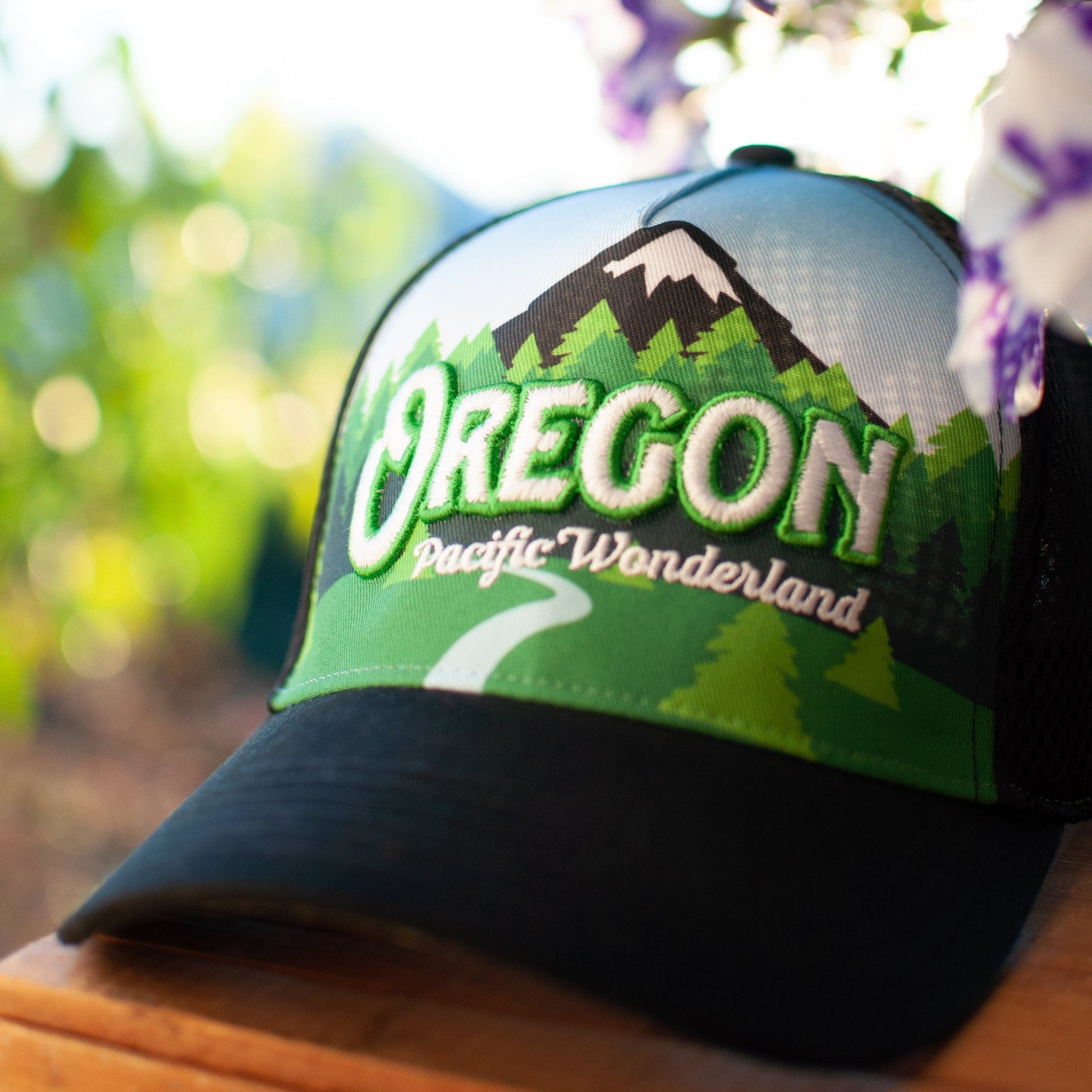 Oregon Pacific Wonderland Vintage 3D Trucker Hat